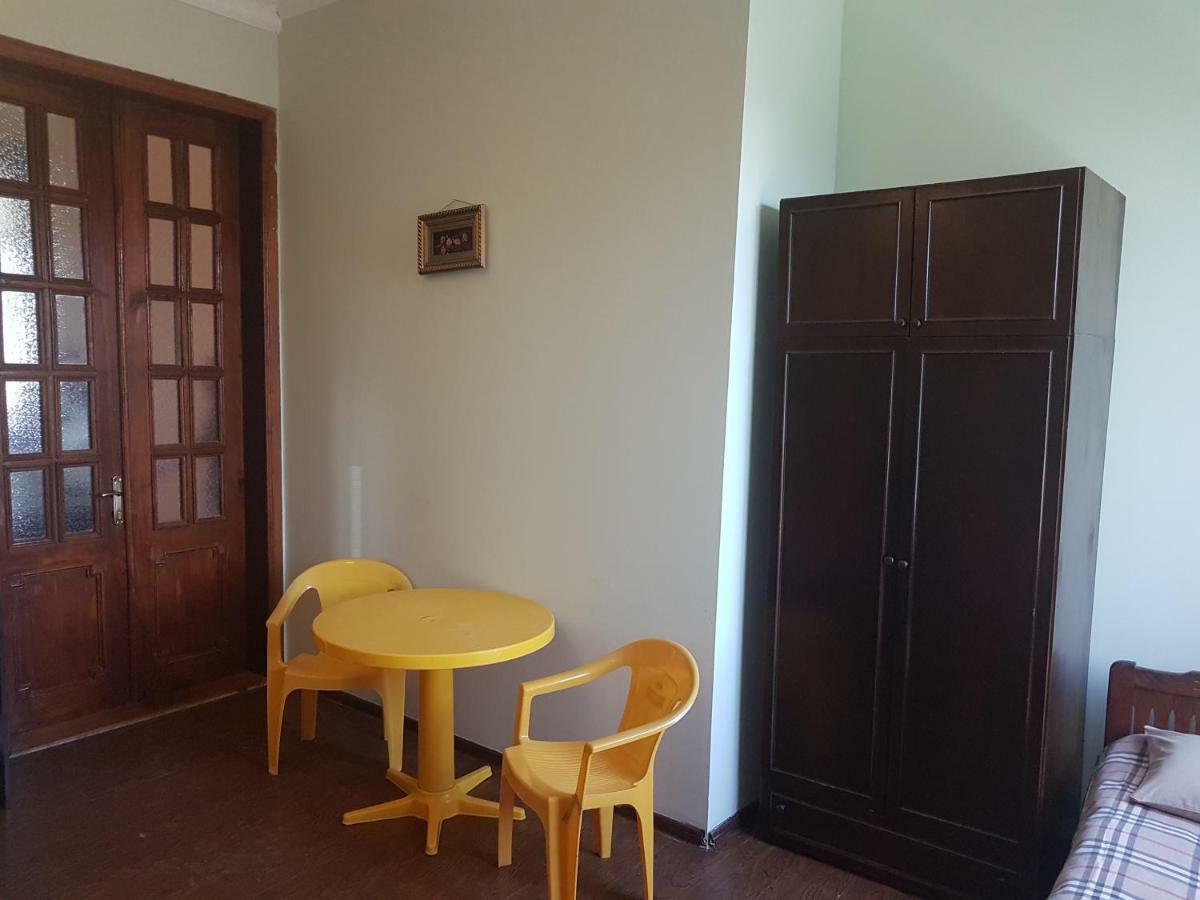 كوبوليتي Hotel Near The Sea المظهر الخارجي الصورة